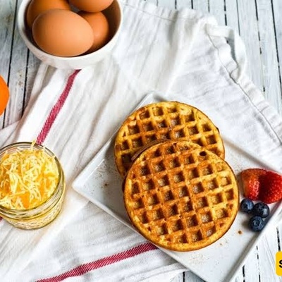 How to Make Crispy, Golden Waffles Without a Waffle Maker