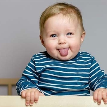 From Room Light to Midnight Hunger: 10 Main Reasons Babies Wake Up Early