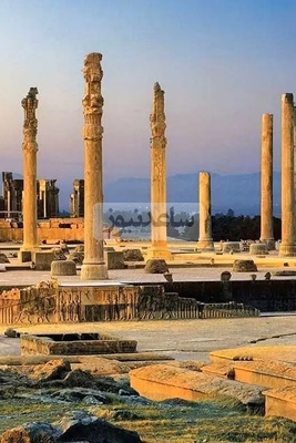 A Look at the Special Yalda Night 1404 Decor at Persepolis