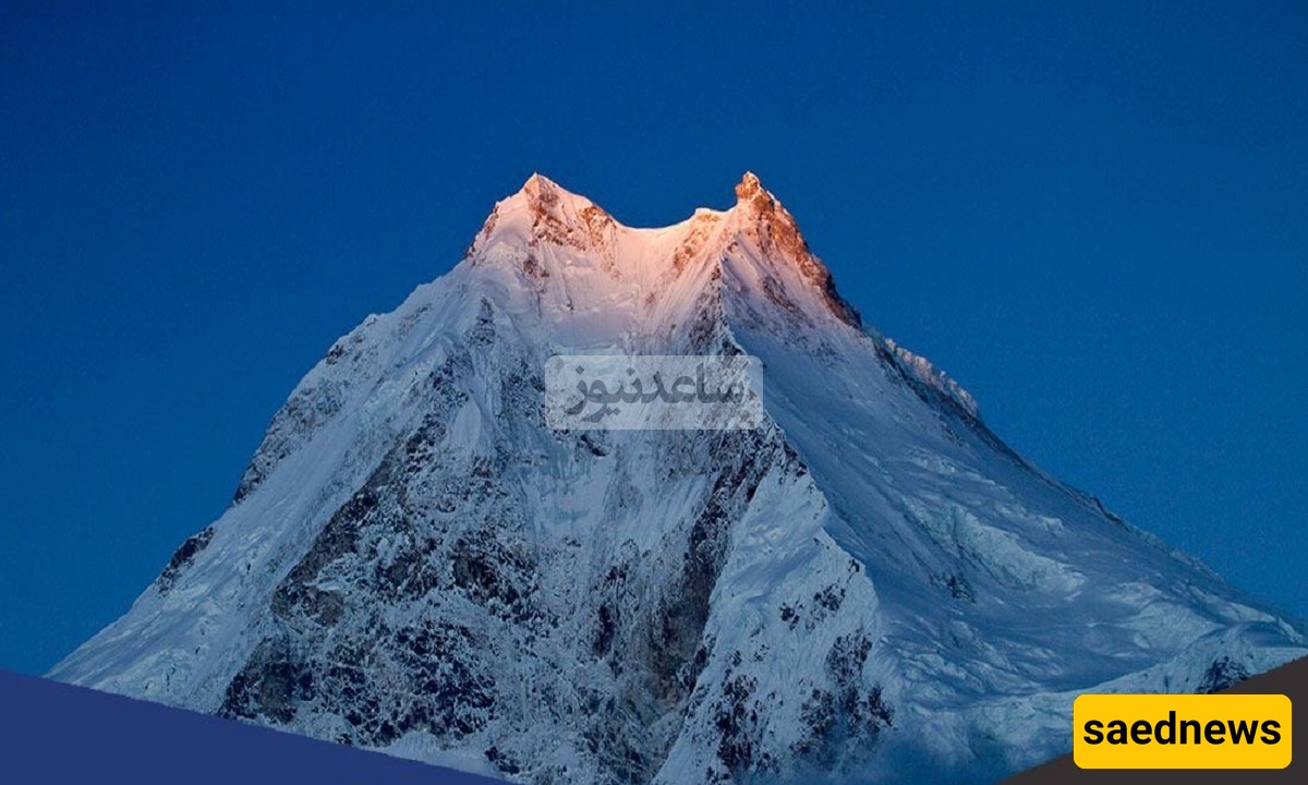 Meet the Tallest and Most Majestic Mountains in the Solar System [Photos]