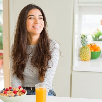 Why Do Some People Feel Less Hungry on Days Off?