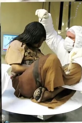 The Strange Story of a 15-Year-Old Girl Who Has Slept Sitting for 500 Years