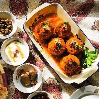 How to Make Traditional Kufteh Rizeh (meatball) in Shahr-e Kord Style.