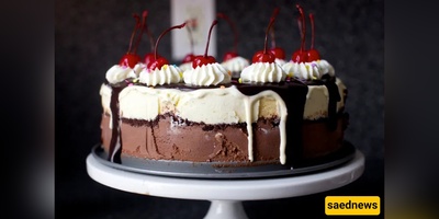 I Made the Ultimate Hot Fudge Sundae Cake From Scratch — It Was Delightfully Insane