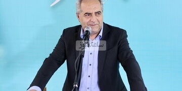 Sharp Criticism of East Azerbaijan Governor for Speaking Turkish in Official Meeting: ‘Sir, Speak Persian…