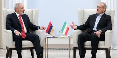 Pezeshkian Raises Concerns over Presence of External Forces Near Iran-Armenia Borders