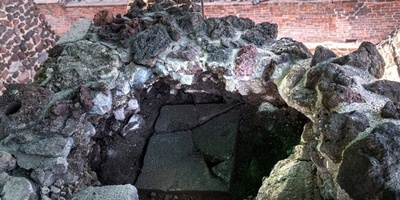 (Images) Discovery of a Stone Chest Containing Strange Figurines in an Ancient Temple