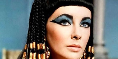 A Playful Look at History: From Ancient Egyptian Queens to Modern Beauty Bloggers