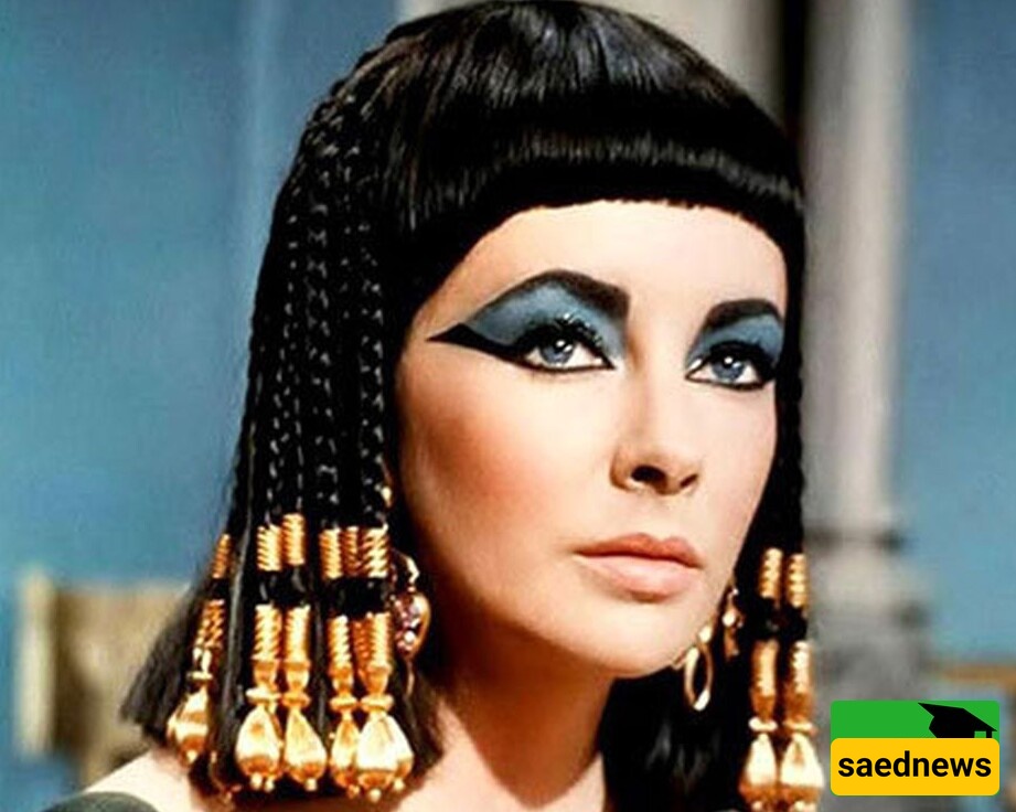 A Playful Look at History: From Ancient Egyptian Queens to Modern Beauty Bloggers