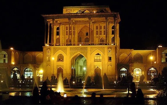 Ali Qapu Palace 
