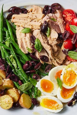 How To Keep Your Salad Looking Fresh For A Party