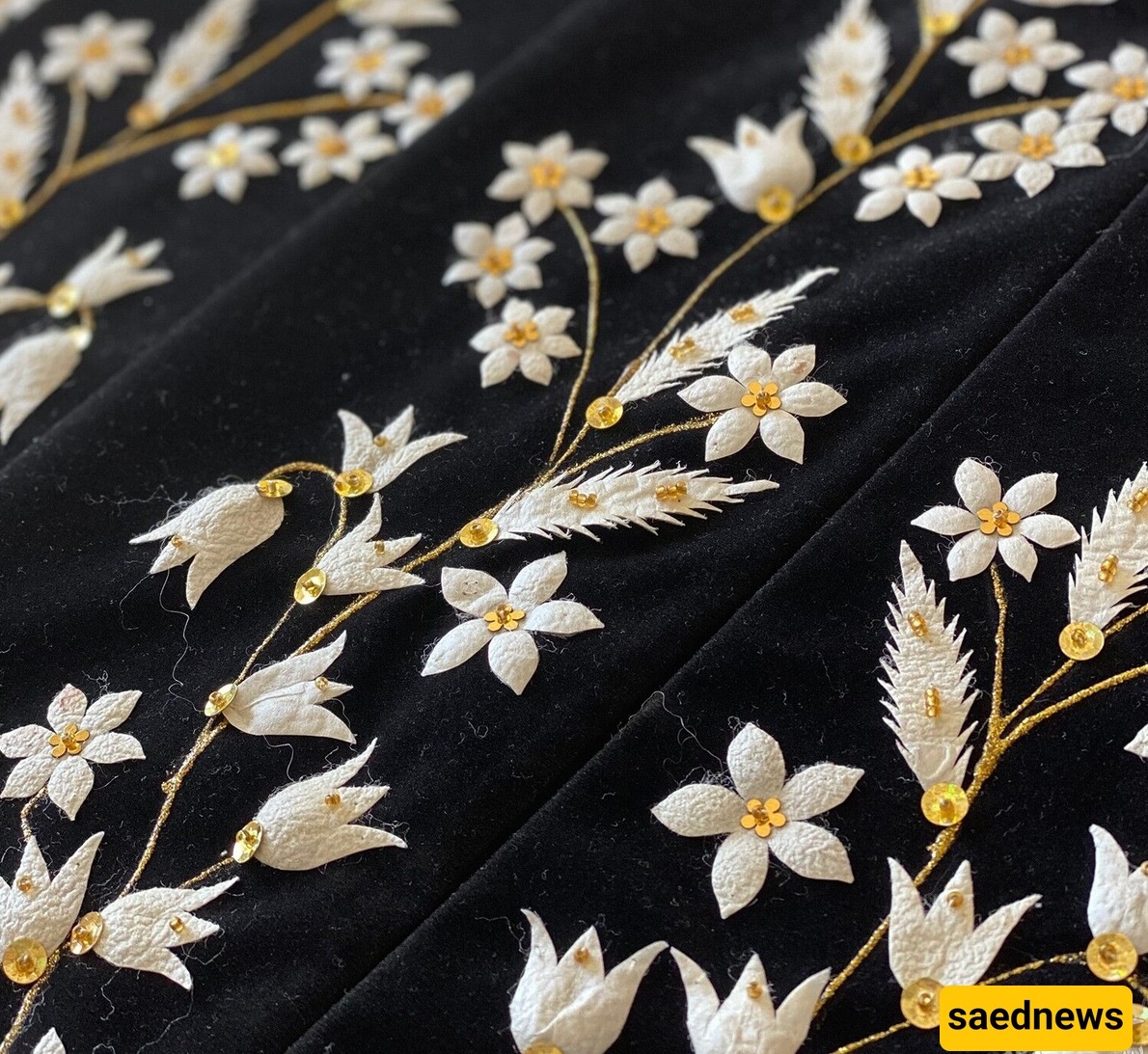 What Is the Art of Pileh-doozi?