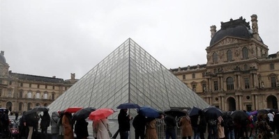 Louvre Museum Shuts Doors Amid Workers’ Strik