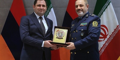 Iran, Armenia Weigh Closer Defense Ties