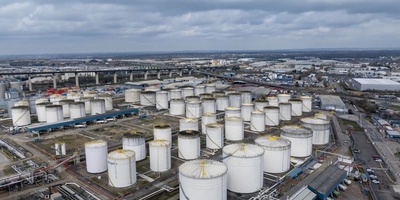 America’s Emergency Oil Stockpile Hits Historic Low as Salt Cavern Risks Rise