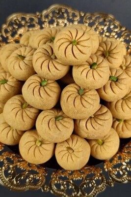 How to Make Shirazi Noghocchi Pastry in the Traditional Shiraz Bakery Style / The Most Popular and Attractive Pastry for Nowruz (Persian New Year)