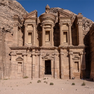 Ardashir Babakan Palace: Where History Whispers Through Stone