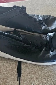 What Causes Shoes to Lose Their Shape Too Quickly?