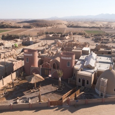 Discover the Most Beautiful Villages Hidden in the Desert (Photos)