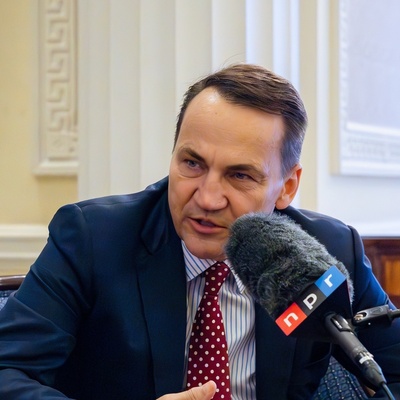 Poland Signals Readiness to Host Foreign Nuclear Weapons: President