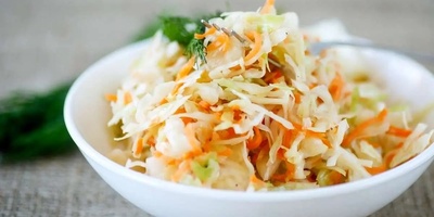 Restaurant-Style Cabbage and Carrot Salad Recipe
