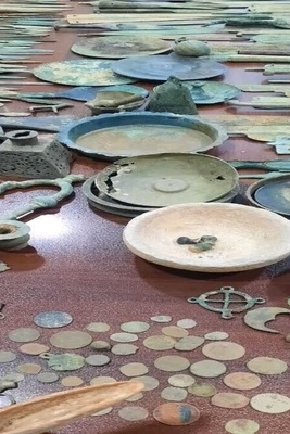 A Several-Thousand-Year-Old Treasure Unearthed in Gorgan: 425 Ancient Artifacts Discovered