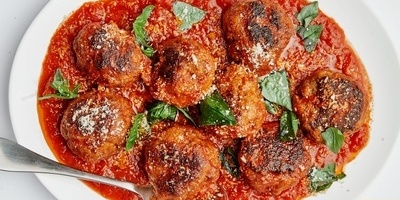 How to Make Ghermezeh Nokhodchi; a Traditional Forgotten but Delicious Dish from Isfahan