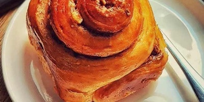 Whip Up Cinnamon Rolls in No Time / How to Make Delicious, Bakery-Style Cinnamon Rolls 😍