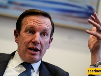 US Senator: Washington’s Plan Against Iran Is Childish And Naive