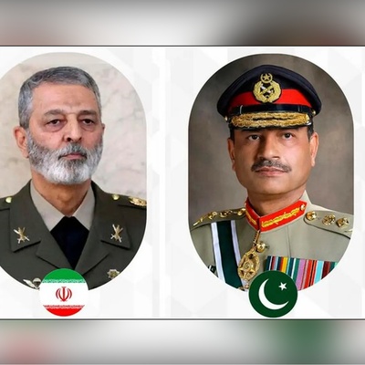 Iran, Pakistan Military Chiefs Discuss Flood Relief and Border Security