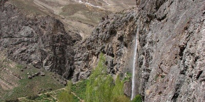 Sangan Waterfall, Sulqan: A Stunning Natural Attraction Near Tehran + Photos