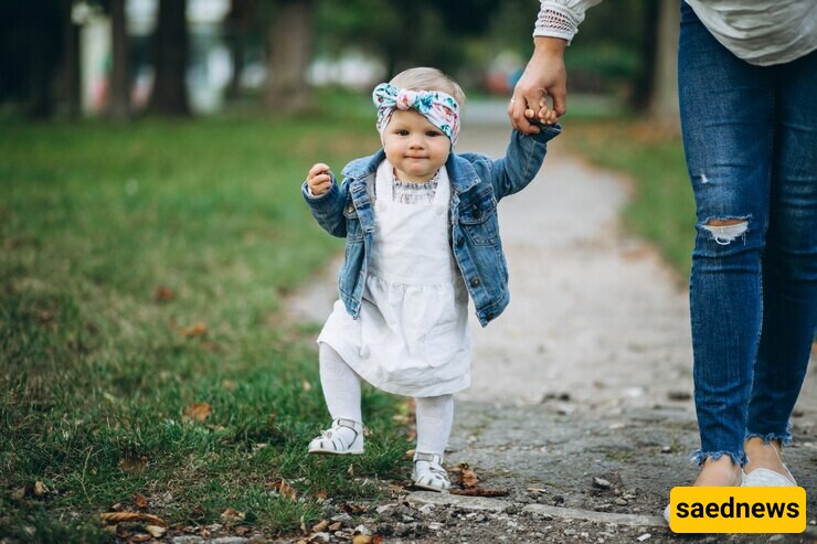 How to Help Your Child Walk: 20 Tips to Strengthen Your Baby's Legs for Walking