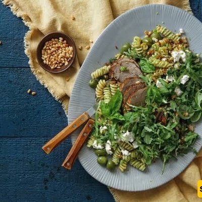 Chicken and Spinach Pasta Salad + Nutritional Information