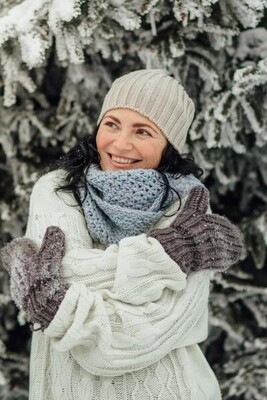 Top Tips for Keeping Your Hands and Feet Warm This Winter