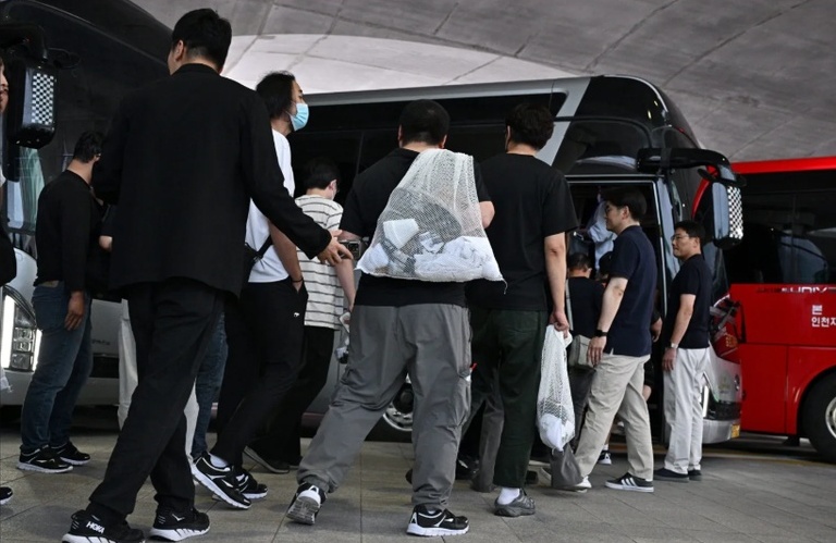 They Pointed Guns at Us: South Korean Engineers Reveal Shocking US Detention Horror
