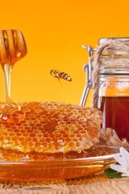 The Amazing Properties of Honey for the Nerves
