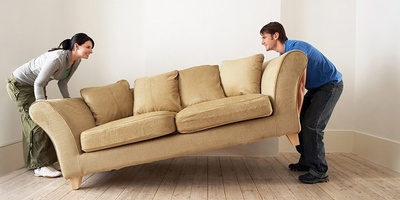 Correct Arrangement of Sofa and TV in a Rectangular Living Room