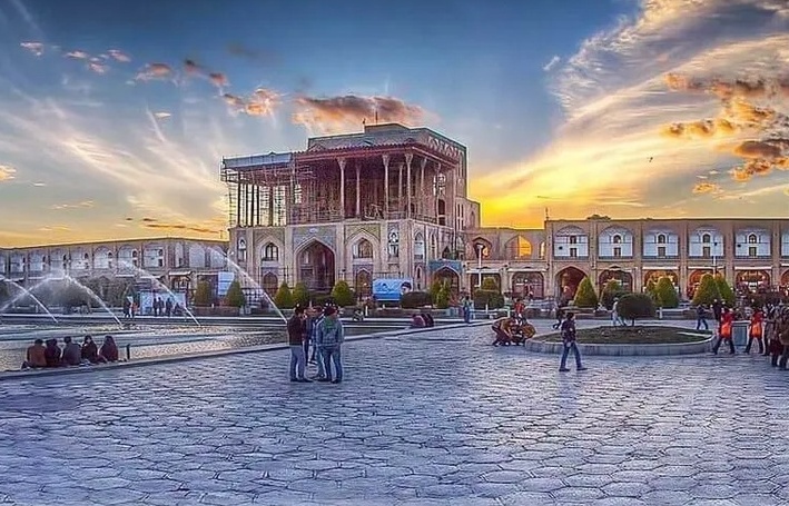 Ali Qapu Palace 