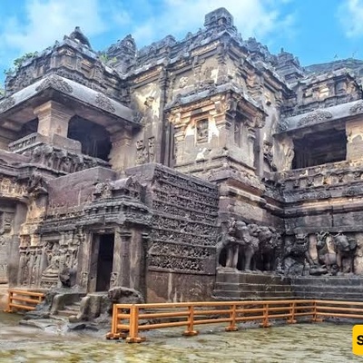 Where Is the Kailasa Temple Located?