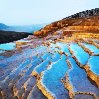 Badab-e Surt: Iran’s Terraced Springs That Look Like a Fantasy Land