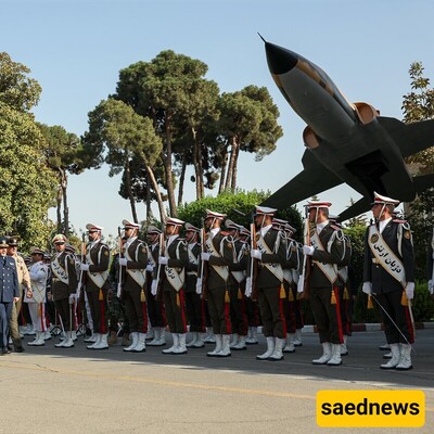 President Pezeshkian Meets with Senior Army Commanders in Iran