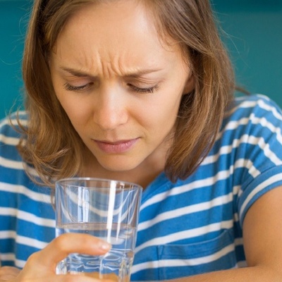 Home Tricks to Keep Glasses and Glassware Smelling Fresh