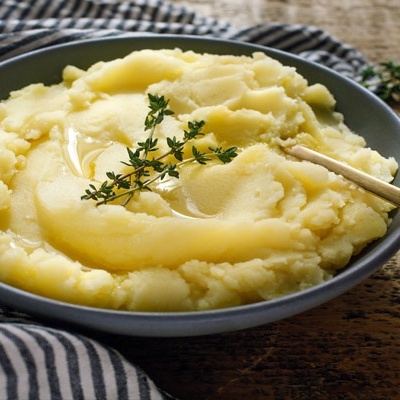 Classic Delicious Mashed Potatoes Recipe + Video