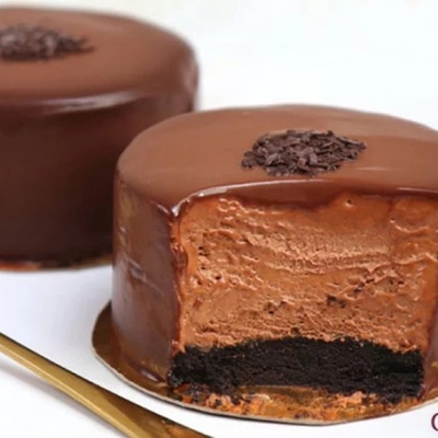 Oreo Chocolate Cream Mousse Cake (Eggless, No-Bake Dessert)