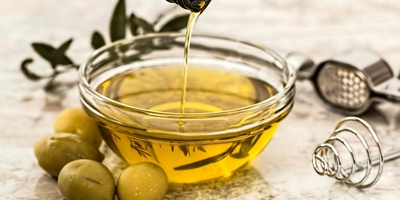Extra Virgin Olive Oil Is More Beneficial for the Brain