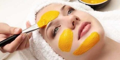 10 Miraculous Benefits of Turmeric for Glowing and Healthy Skin