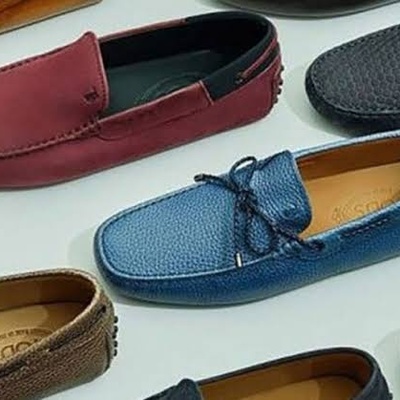 What Are Loafers? How to Style Them with Different Outfits