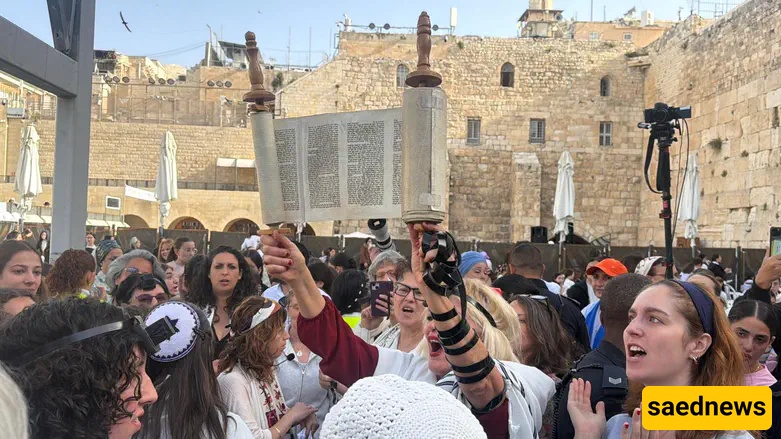 Israeli women at the Western Wall