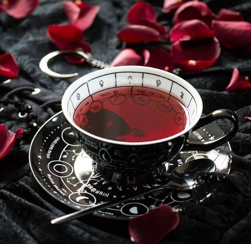 Blood Moon-Themed Drinks