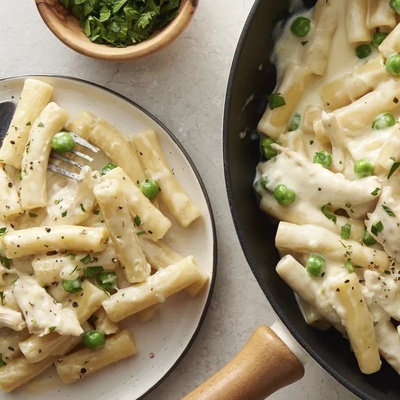 How to Make Chicken Alfredo Pasta + Essential Pasta Cooking Tips